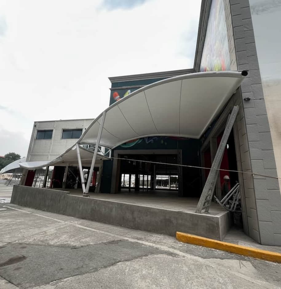 Protección arquitectónica para Mural artístico mediante cubierta ligera